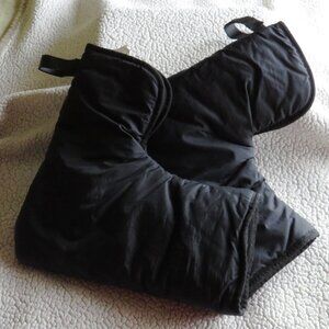CLASSIC BRAND Snowmobile / ATV Cold Weather Handlebar Mitts - Black, like new.